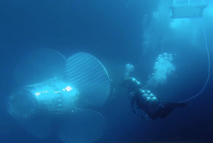 Coast Guard divers checking propellers during a recent Operation Deep Freeze deployment. (U.S. Coast Guard) Coast Guard divers checking propellers during a recent Operation Deep Freeze deployment. (U.S. Coast Guard)